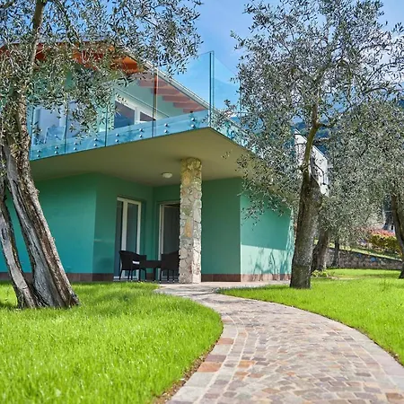 Casa Titi ヴィラ マルチェージネ