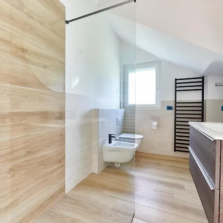 Casa Titi マルチェージネ