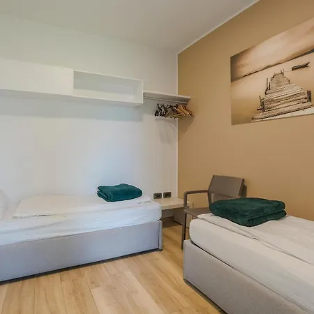 Casa Titi マルチェージネ