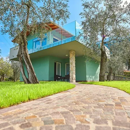 Casa Titi マルチェージネ