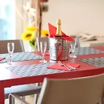 فيلة Casa Titi *
