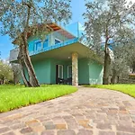 Casa Titi مالتشيزينيه